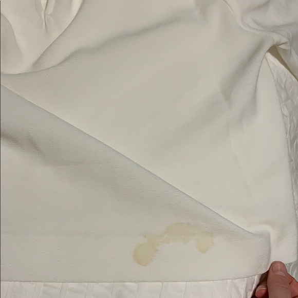 Beautiful White Blouse! - Picture 6 of 6